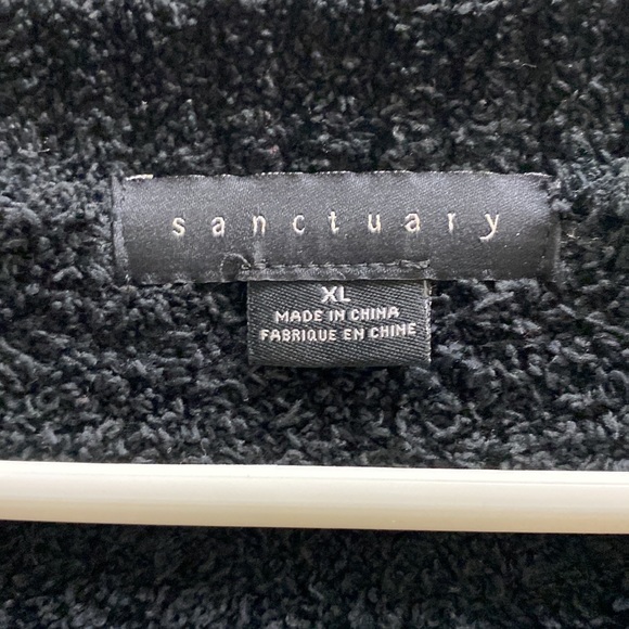 Sanctuary sweater. Worn once. Excellent condition - Picture 2 of 3